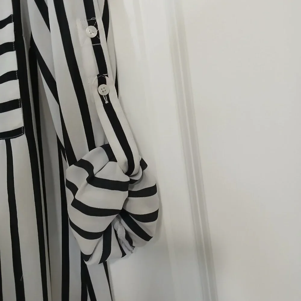 Express Portofino Shirt Women’s Medium Black White Stripe Button Front Blouse - Picture 5 of 8